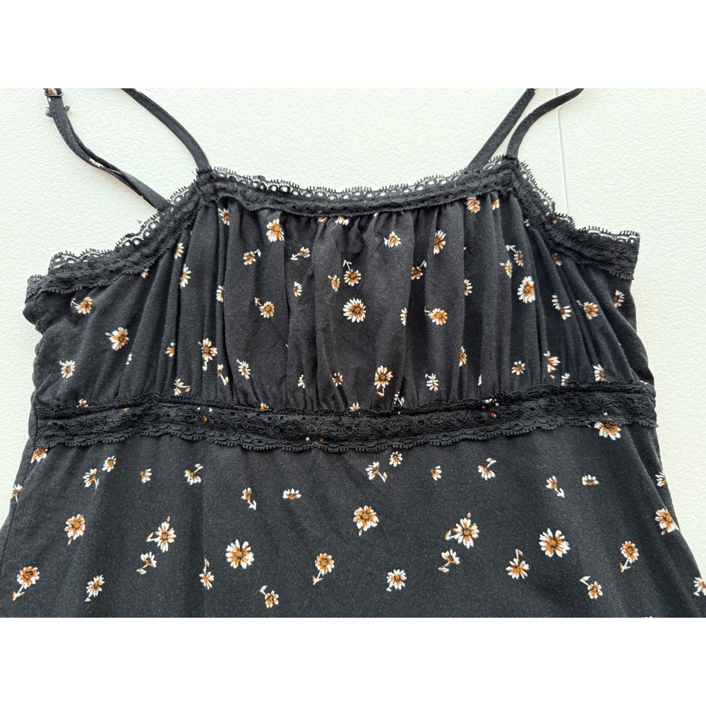 Womens Baby Doll Top by Art Class Size L 10/12 Black Daisy Print Y2K Coquette - Picture 12 of 15